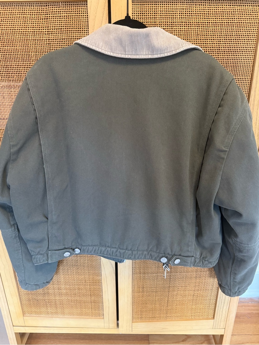 Abercrombie and Fitch Cropped Twill Workwear Jacket size large VGUC - Picture 5 of 7